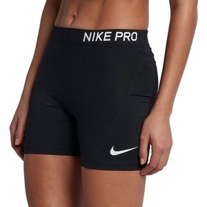 nike tight fit shorts